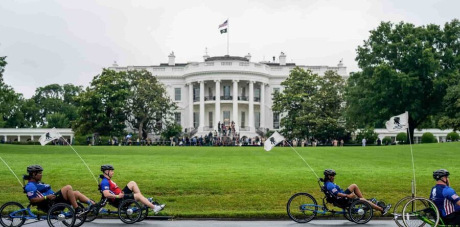 Una Casa Blanca bajo asedio y un México con agenda propia activa: Carlos Ramírez