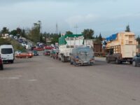 Transportistas del sindicato Libertad mantienen un bloqueo en Nochixtlán