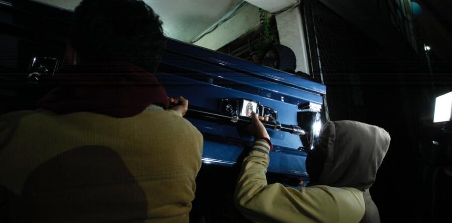 Llegan los restos mortuorios de los migrantes fallecidos en Texas