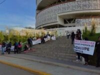Protestan agremiados del Sindicato Libertad para exigir la liberación de Guadalupe Díaz Pantoja