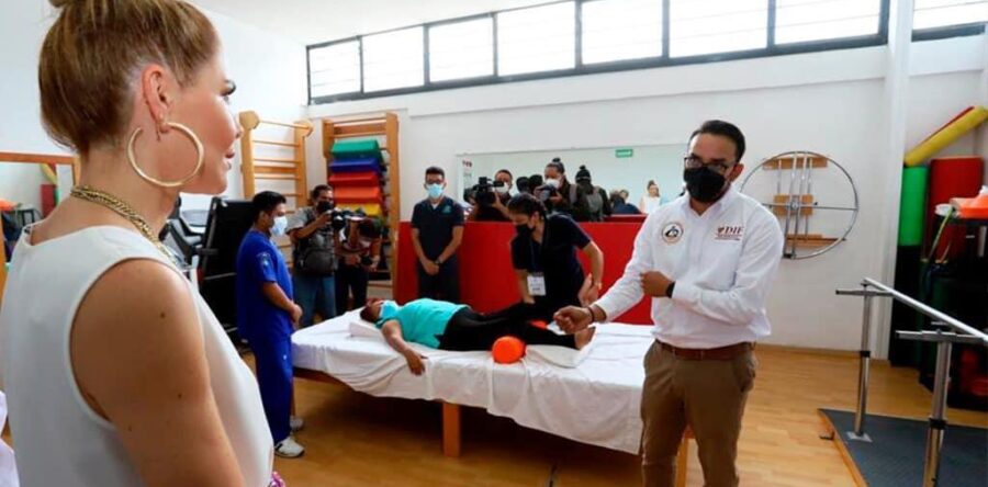 “Gracias al esfuerzo, corazón y determinación por Oaxaca, hoy nuestro estado cuenta con el sistema más grande del país en materia de rehabilitación y terapia física”: IMM