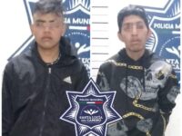 Dos detenidos en Santa Lucía del Camino por “cristalazo”, robo de motocicleta y portación de arma de fuego hechiza.
