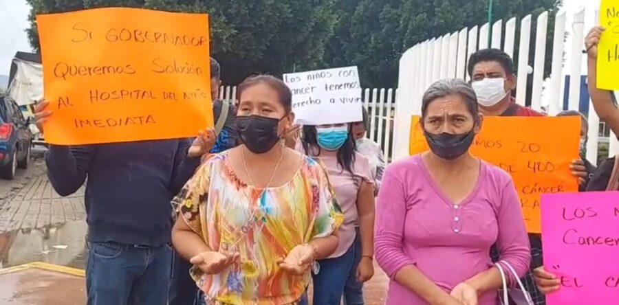 Exigen garantizar los tratamientos de niñas y niños con cáncer.