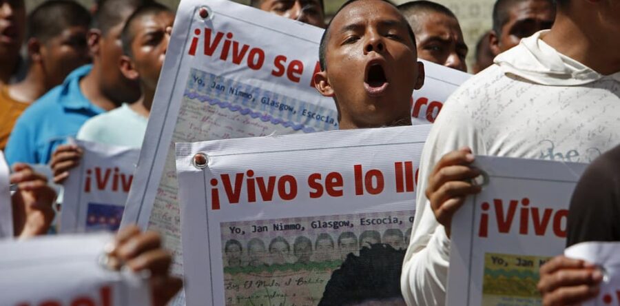 Pero quién mató a los 43 y con la complicidad de quiénes: Carlos Ramírez