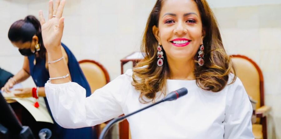 Llama Mariana Benítez a aprobar la “Iniciativa 3 de 3 contra la violencia de género”