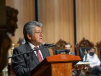 Municipio capitalino conmemora año luctuoso de Macedonio Alcalá.