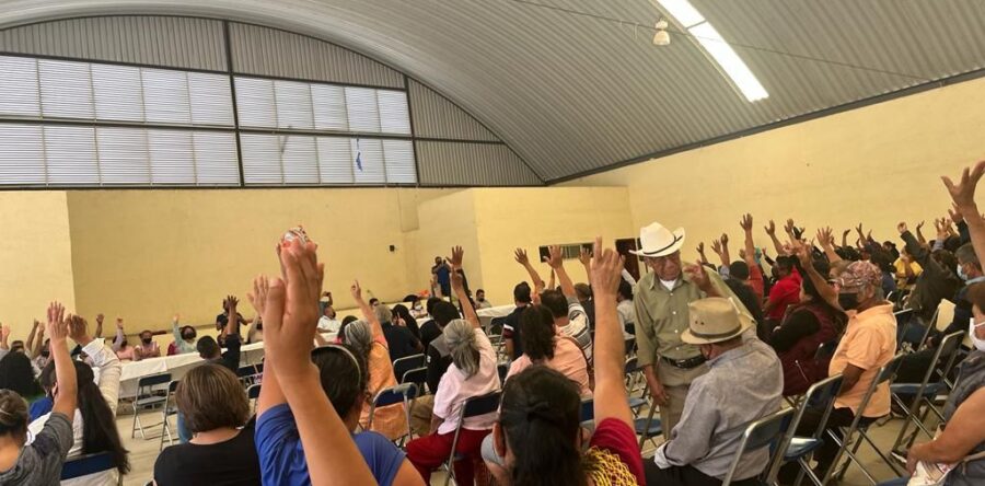 Buscan expulsar a Gugar de San Bartolo Coyotepec ante explotación del agua