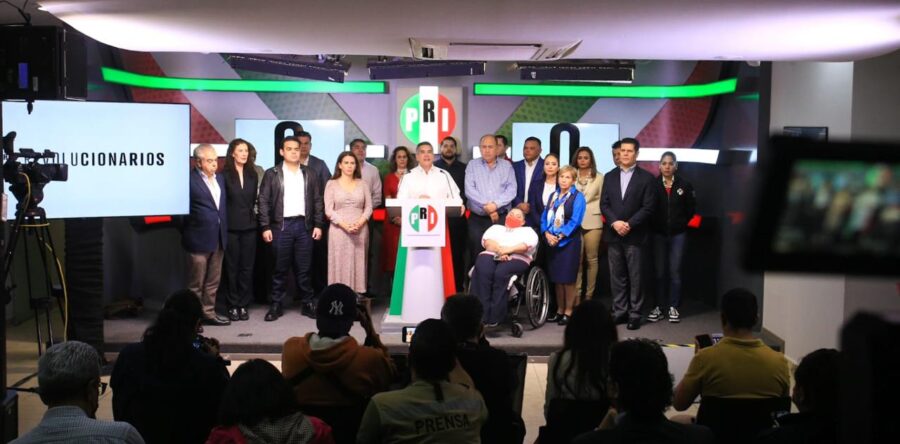 Tapados del PRI: ni a caballada llegan; iría con Morena o el PAN: Carlos Ramírez