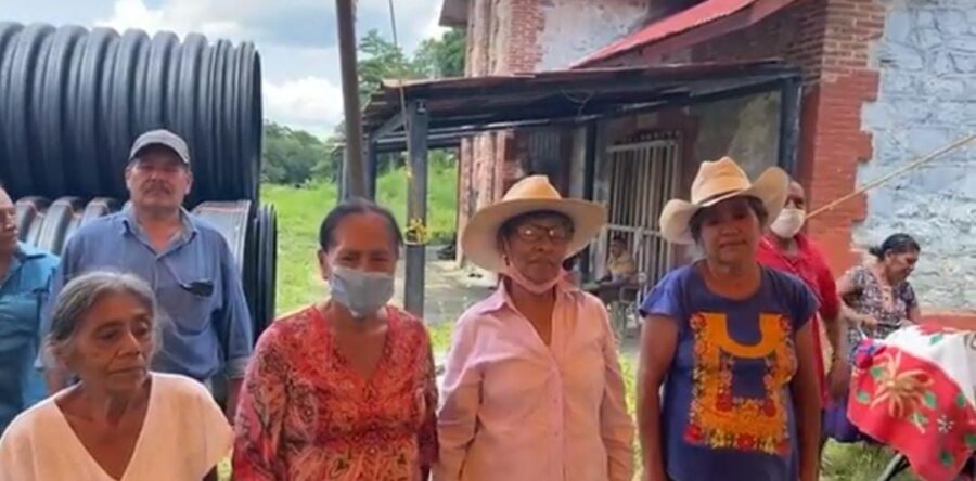 Ejidatarios de Estación Mogoné continúan con su bloqueo carretero