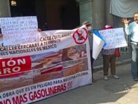 Protestan por la construcción de una gasolinera en Santa Rosa Panzacola
