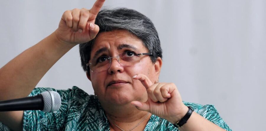 AMLO nombra a Raquel Buenrostro como titular de Economía