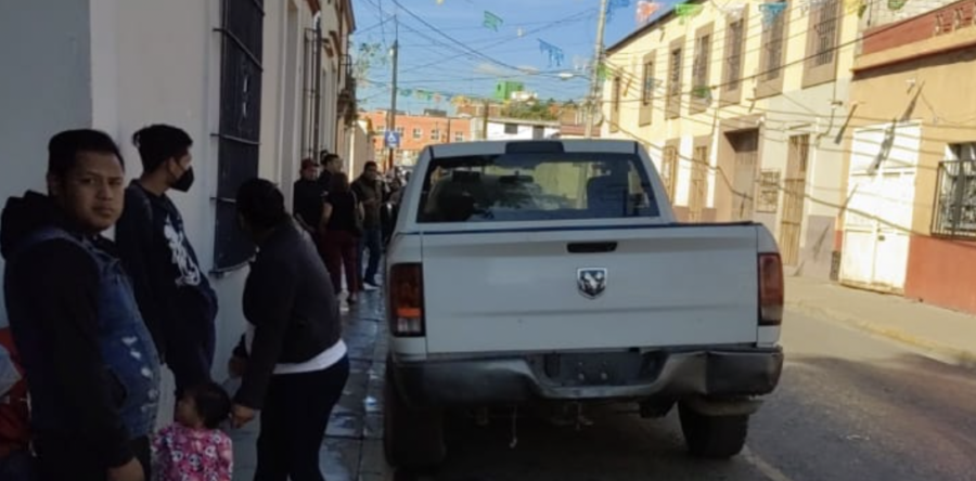 Desplazados de tres parajes de Santa Cruz Xoxocotlán piden atención a su caso