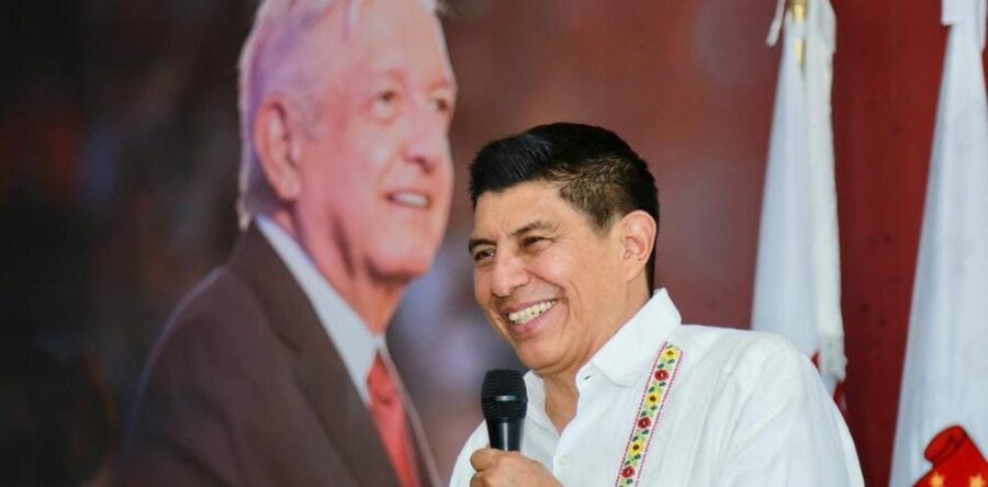 Convoca gobernador electo a magisterio a trabajar juntos por la educación en Oaxaca