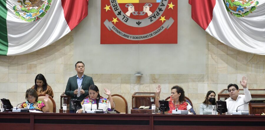 Llama Congreso a municipio de Oaxaca de Juárez a solucionar problema de la basura