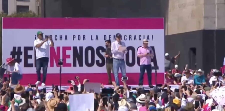 La marcha de las contradicciones; Woldenberg, Gordillo y la iglesia: Carlos Ramírez