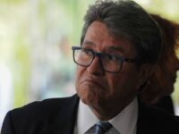 Monreal afirma que hay una embestida contra él en Morena; a fin de año decidirá si sigue en el partido