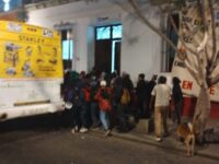 Normalistas liberan a trabajadores del SAT, protestan contra la malla curricular 2022
