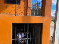 Edil es encarcelado por unas horas por permitir basura de Oaxaca de Juárez