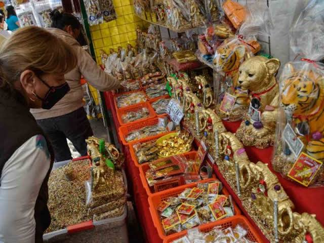 Incrementa la venta de amuletos para fin de año