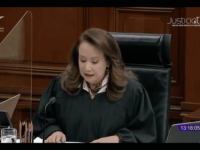 Salvando a la alumna Yasmín por 2024, manchan a UNAM y Corte | Carlos Ramírez