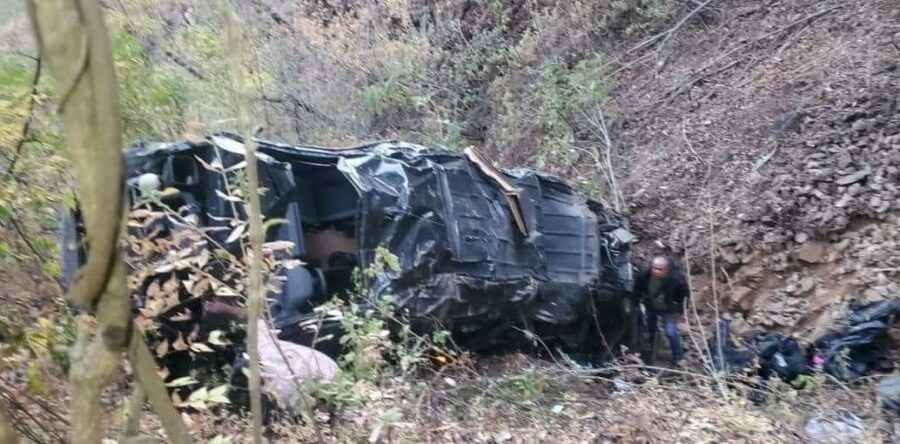 Se accidentan músicos de la “Prendedora Banda Encinera”