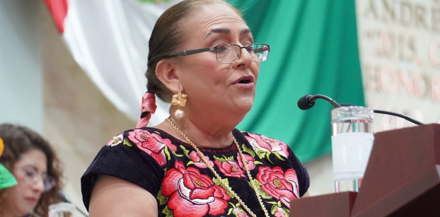 Van contra el Palacio de Hierro por usar textil zapoteca