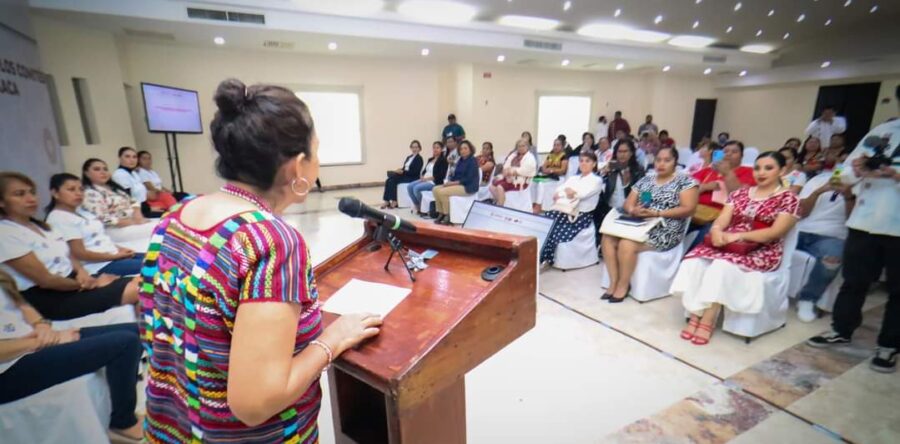 Trabajando en equipo, en seis años lograremos cambiar el rostro de Oaxaca: Irma Bolaños