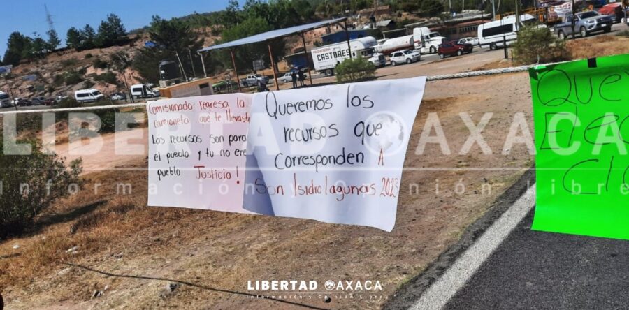 Pobladores de San Andrés Lagunas piden la salida del comisionado municipal