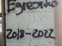 Normalistas radicalizan su protesta en Palacio de Gobierno