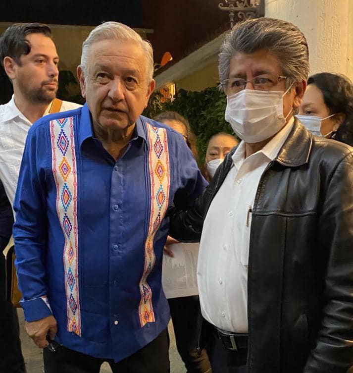 Presidente Neri, corte cabezas; le rodean enemigos y traidores | Alfredo Martínez de Aguilar