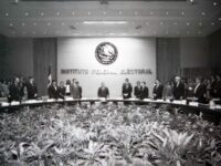 INE: disputa por el poder 5.- Transición y democracia, mitos geniales | Carlos Ramírez