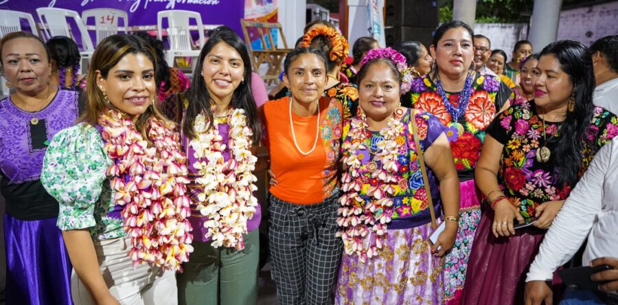 Mujeres de Morena conmemoran el 8M