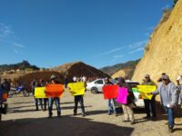 Pobladores de San Pablo Coatlán bloquean la autopista Barranca Larga-Ventanilla
