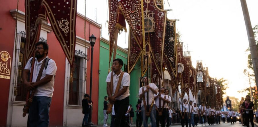 Procesión de Estandartes y Relicarios, una expresión religiosa de nuestra entidad
