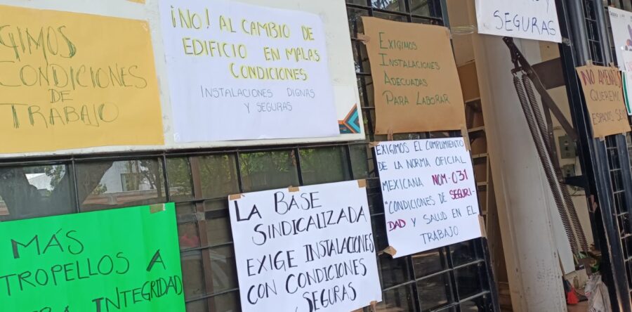 Por cambio de sede  protestan trabajadores del Cecyteo