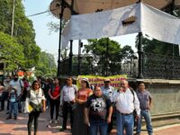 Sin clases en Santiago Amoltepec, docentes protestan otra vez