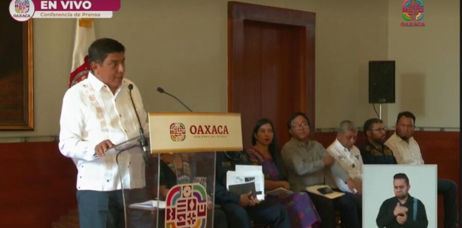 Tratos en el “oscurito” entre Murat y los “pozoleros” de la Sección 22 benefició a exdirigente