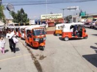 Protestan mototaxistas de San Antonio de la Cal contra unidades piratas