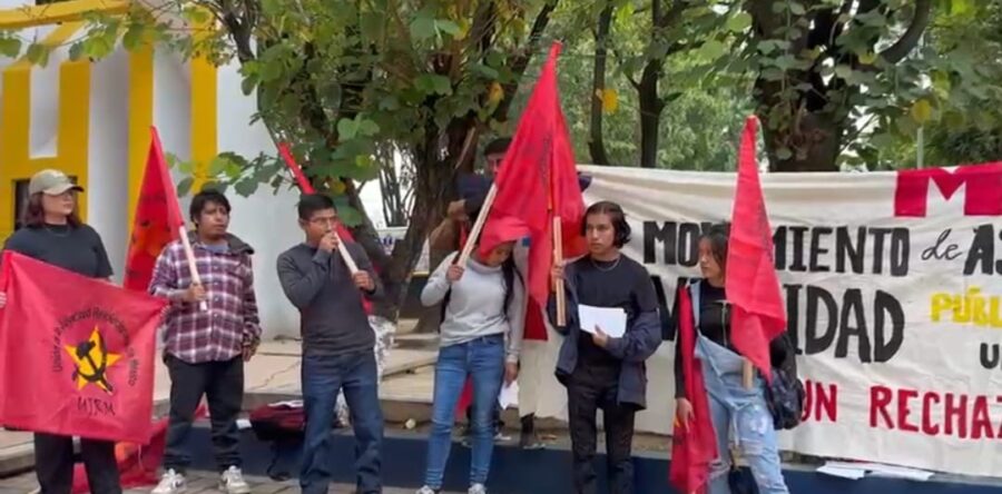 UJRM exige que se garantice la educación gratuita en la UABJO