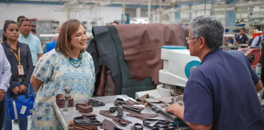 Xóchilt se desgastó en la lucha contra AMLO; y faltan 10 meses || Carlos Ramírez