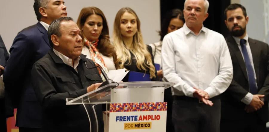 Adiós al PRD: ni derechizado sirve al centro-ultraderecha || Carlos Ramírez