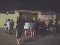 Protestan por cuotas de inscripción en primaria de San Jacinto Amilpas