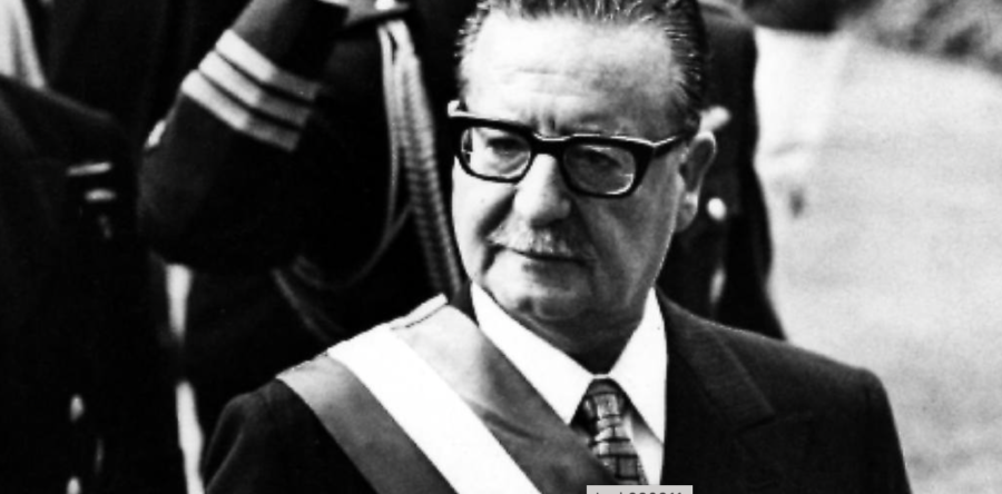 Error estratégico de Allende: ausencia de política militar || Carlos Ramírez
