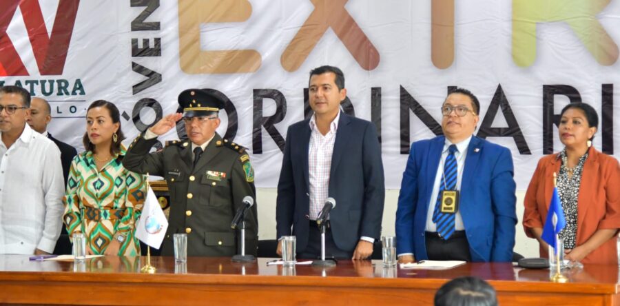 Atestigua Luis Alfonso Silva Romo reconocimiento a jóvenes por la Comisión Iberoamericana de Derechos Humanos