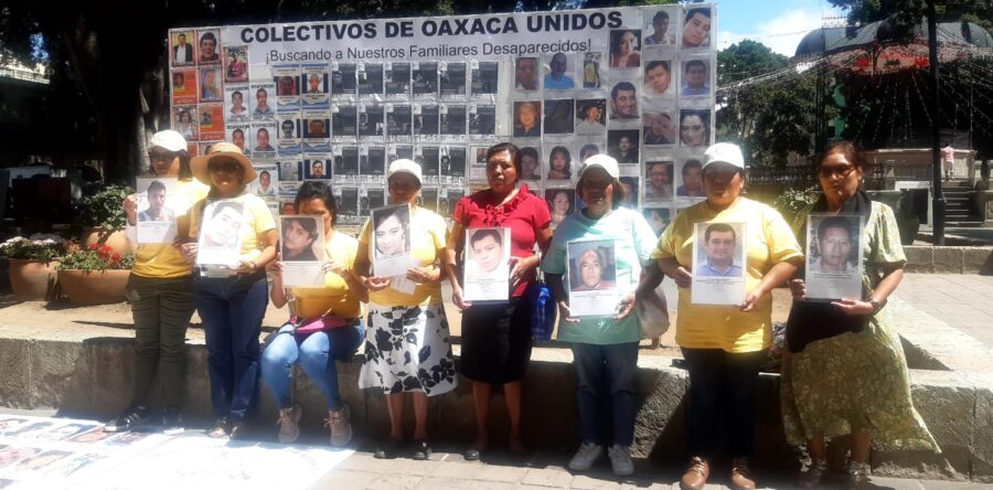 Familiares de personas desaparecidas protestan contra la Fiscalía