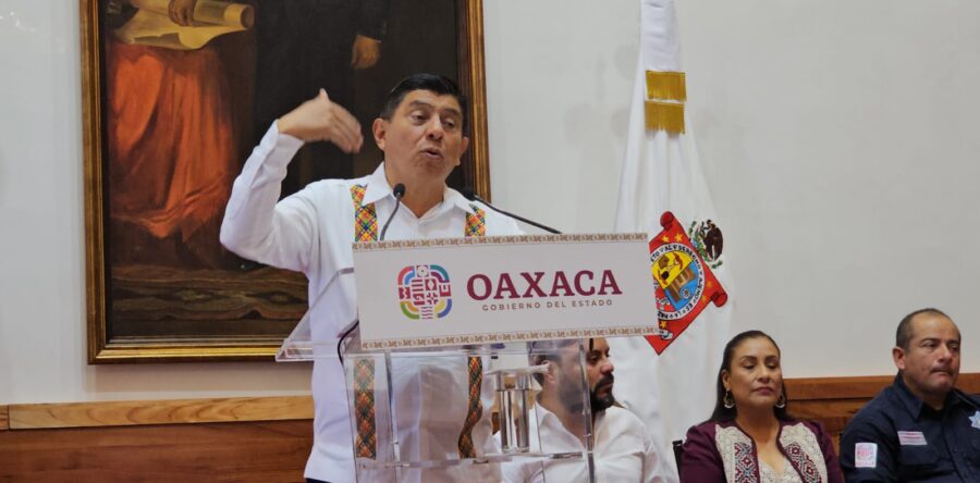 Gobernador de Oaxaca, pide a diputados 4T, aprobar presupuesto 2024 de  AMLO, sin cambios; a sus pares morenistas, a iniciar campaña informativa