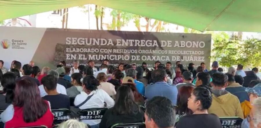 Realiza el municipio de Oaxaca de Juárez la segunda entrega de abono orgánico
