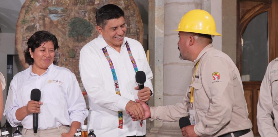 Comunidades oaxaqueñas cerrarán el año con obras prioritarias: Gobernador Salomón Jara
