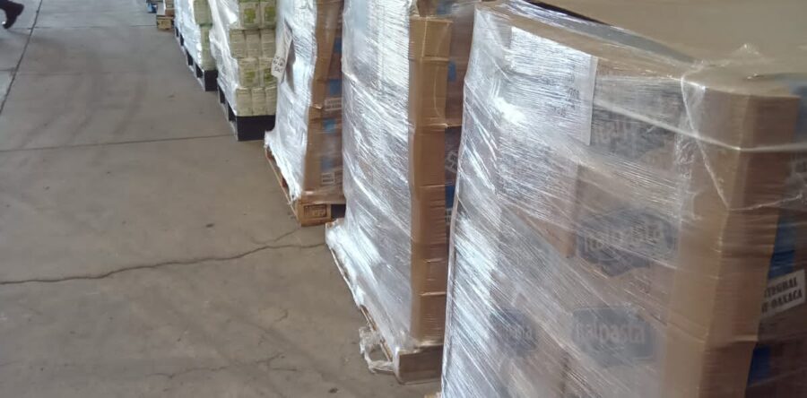 Además de víveres, Gobierno de Oaxaca apoya a Guerrero en labores de vigilancia, rescate y asistencia médica