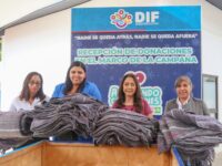 Se suma la Coordinación de Comunicación Social a la campaña Abrigando Corazones